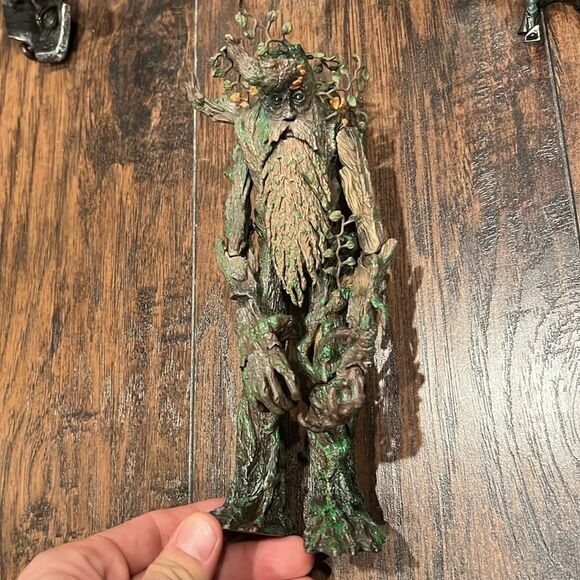 Vintage 2001-2003 The Lord of The Rings Figures mixed lot 12 figures mixed sizes - Picture 4 of 16